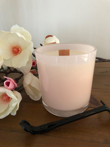 Soft Pink Deluxe Candle with Woodwick - 600g